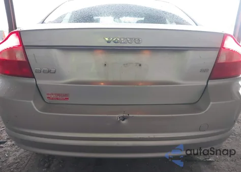 2007 Volvo S80 3.2 from USA, damaged, VIN YV1AS982171024377